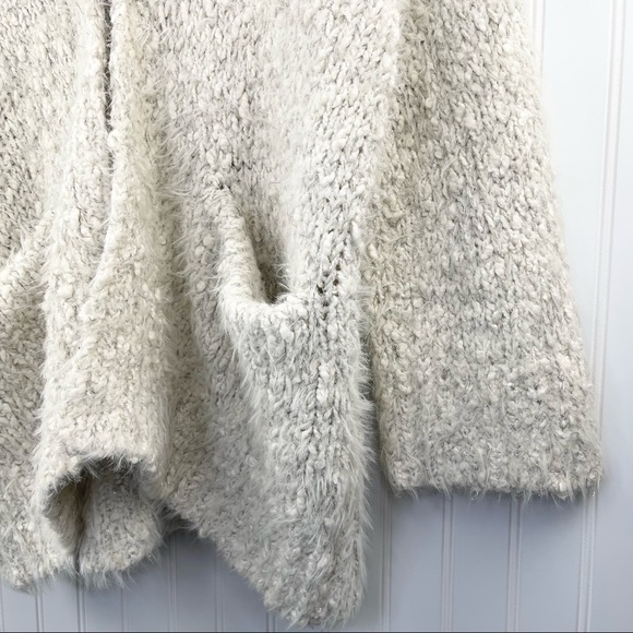 Anthropologie Sleeping On Snow Venla Fluffy Faux Fur Cardigan Cream Silver Med - Picture 7 of 15